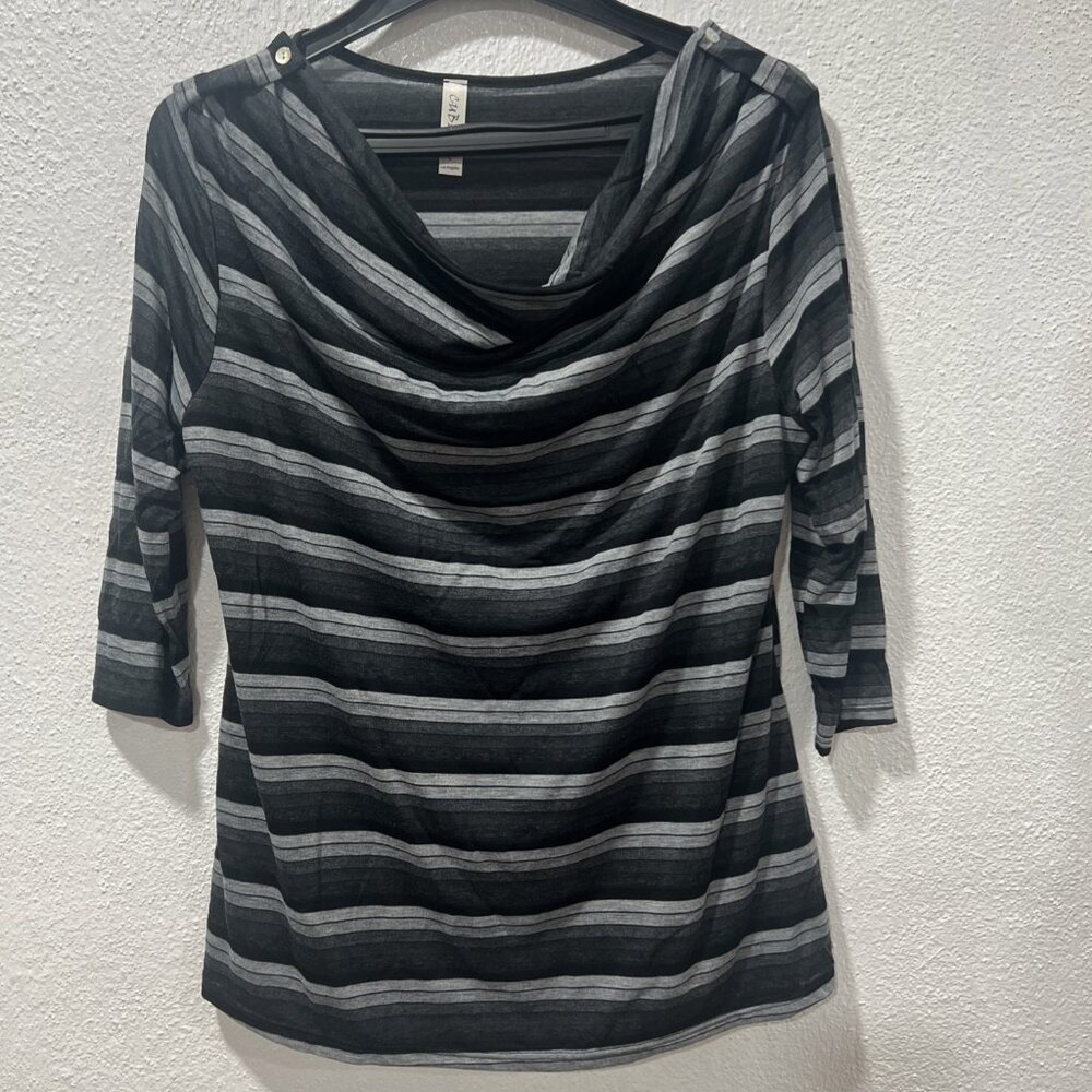 New Cubism Shirt Large‎ Black Gray Stripes Top  3/4 Sleeve Stretch cowl neck